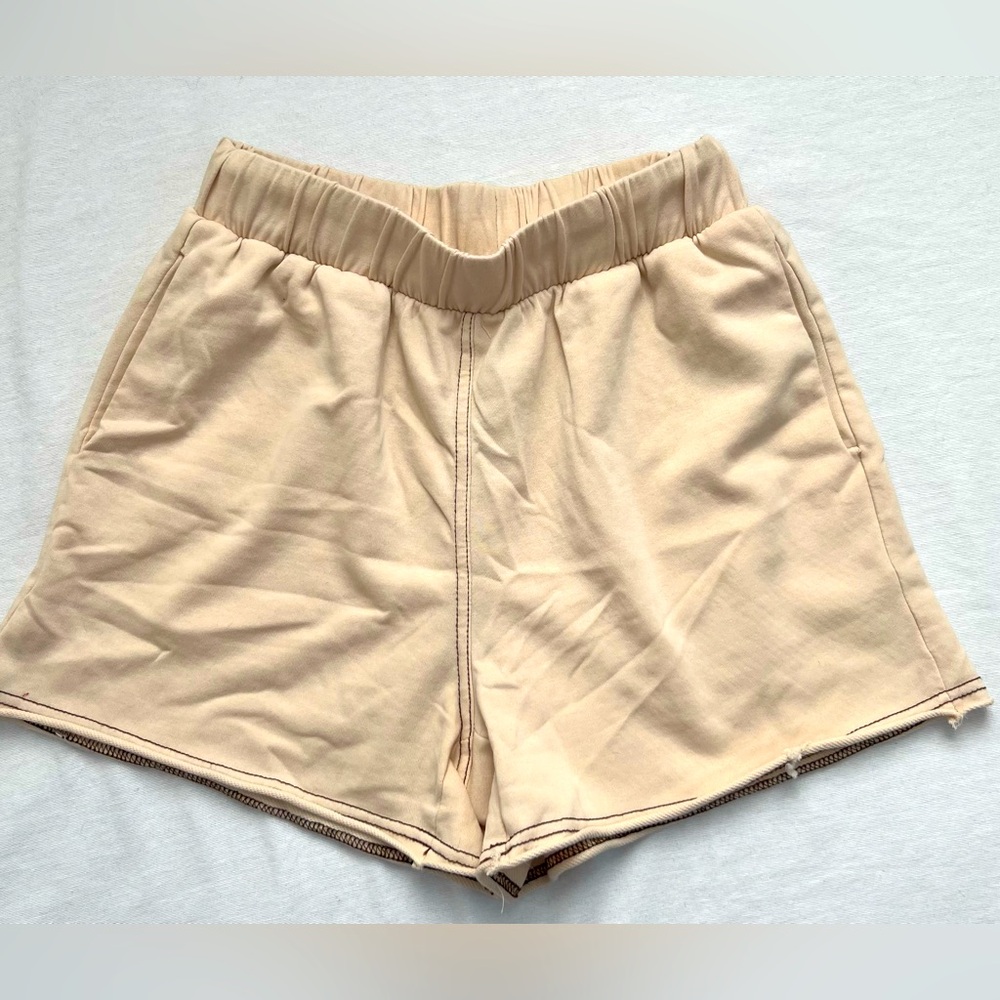 Mazik shorts.